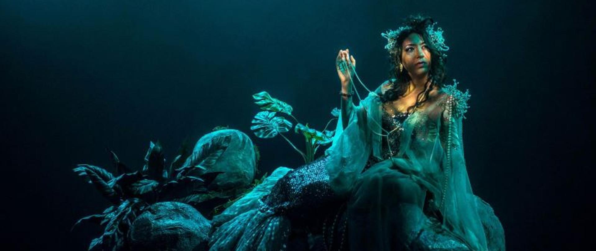 ¡Magda Banach con el premio Luisa Vehil! 