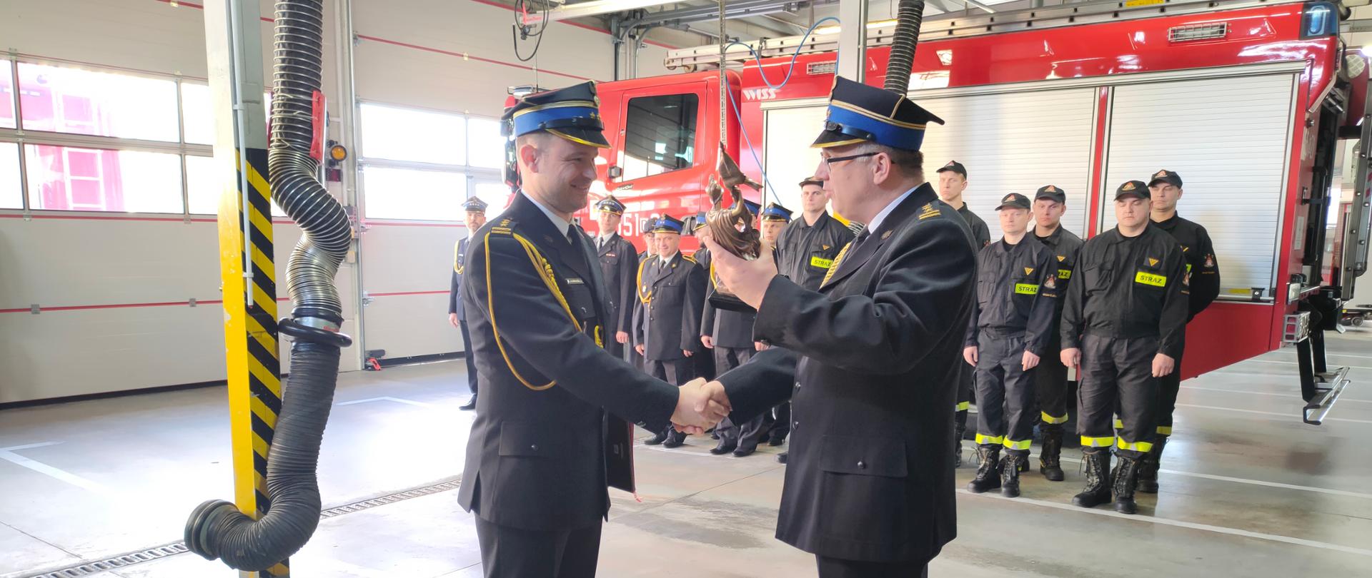 Apel z okazji zakończenia służby Zastępcy Komendanta Powiatowego PSP w Środzie Śl.
st. bryg. mgr inż. Tomasza Imielskiego
