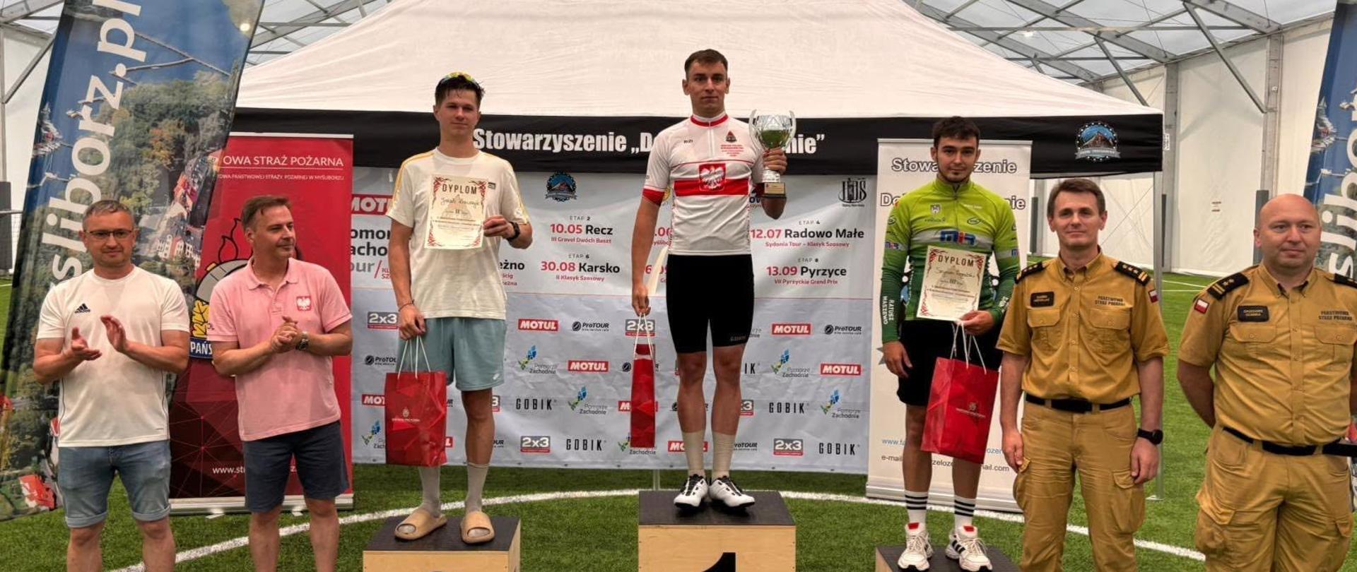Strażacy na podium