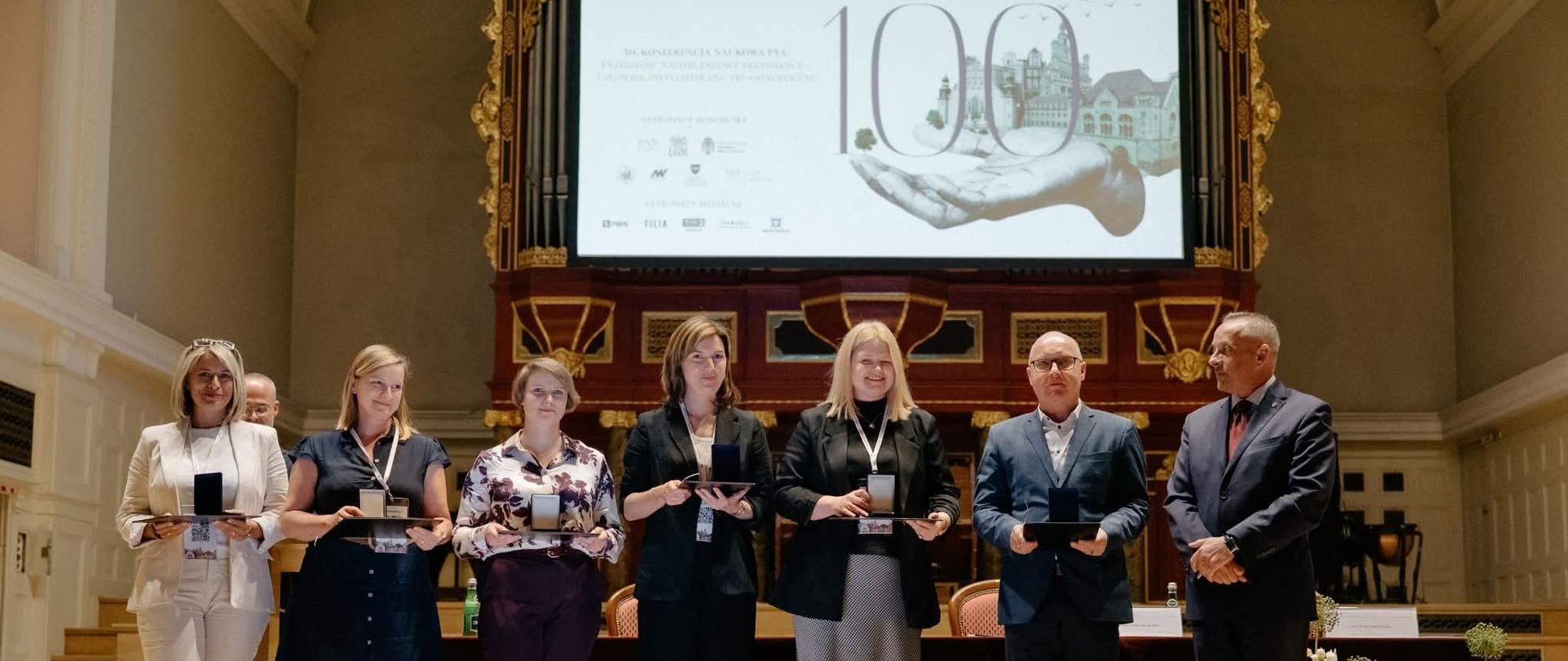 Redakcja Anthropological Review i Przewodniczący PTA Prof. Jacek Tomczyk