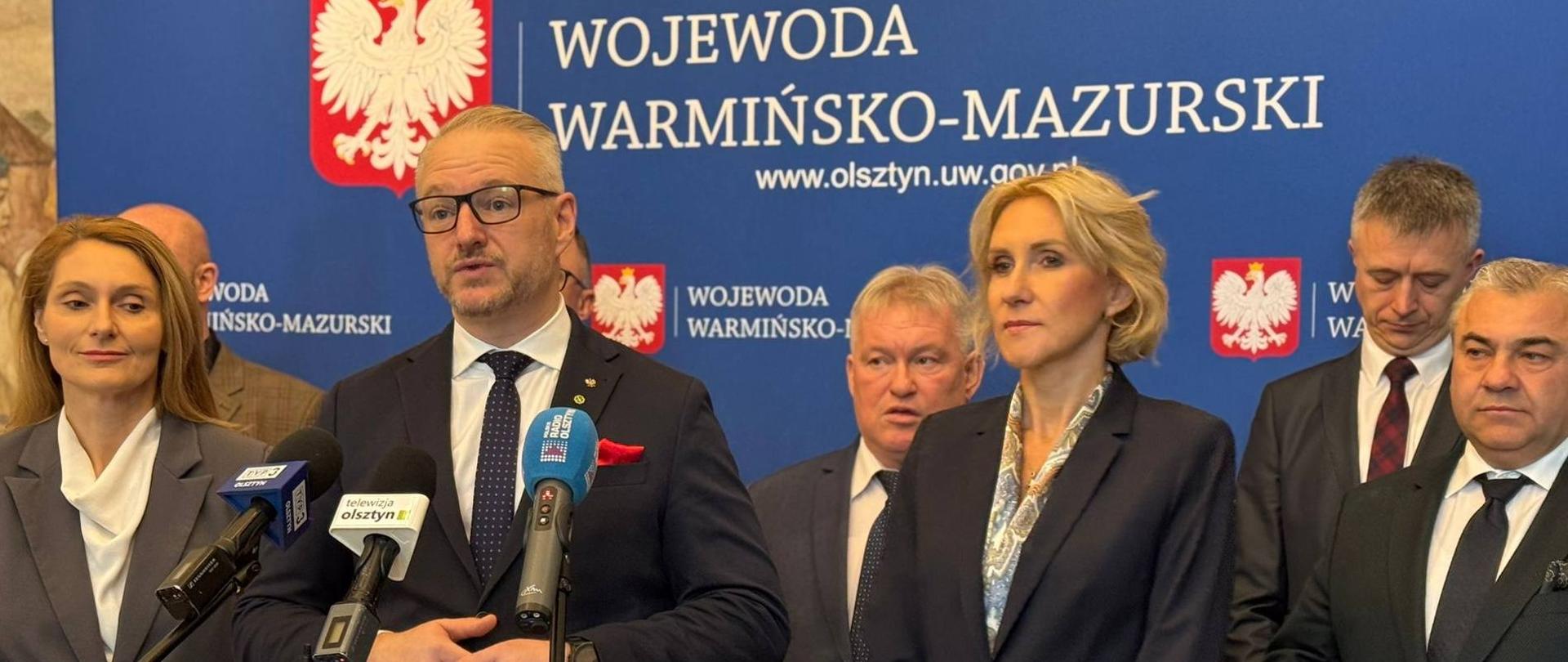 Nabór do programu Aktywna Wieś: konferencja prasowa wojewody Radosława Króla.