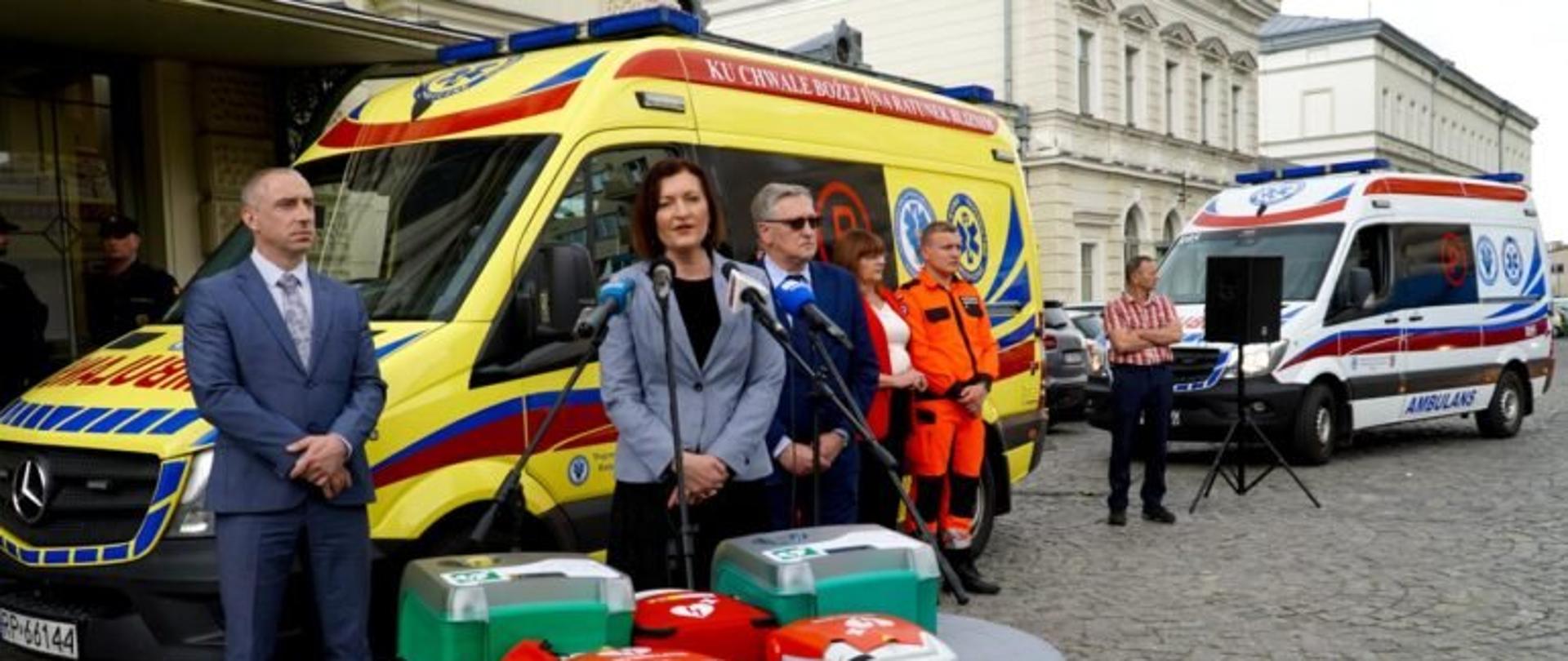  Działania służb medycznych w czasie kryzysu migracyjnego - konferencja prasowa wojewody