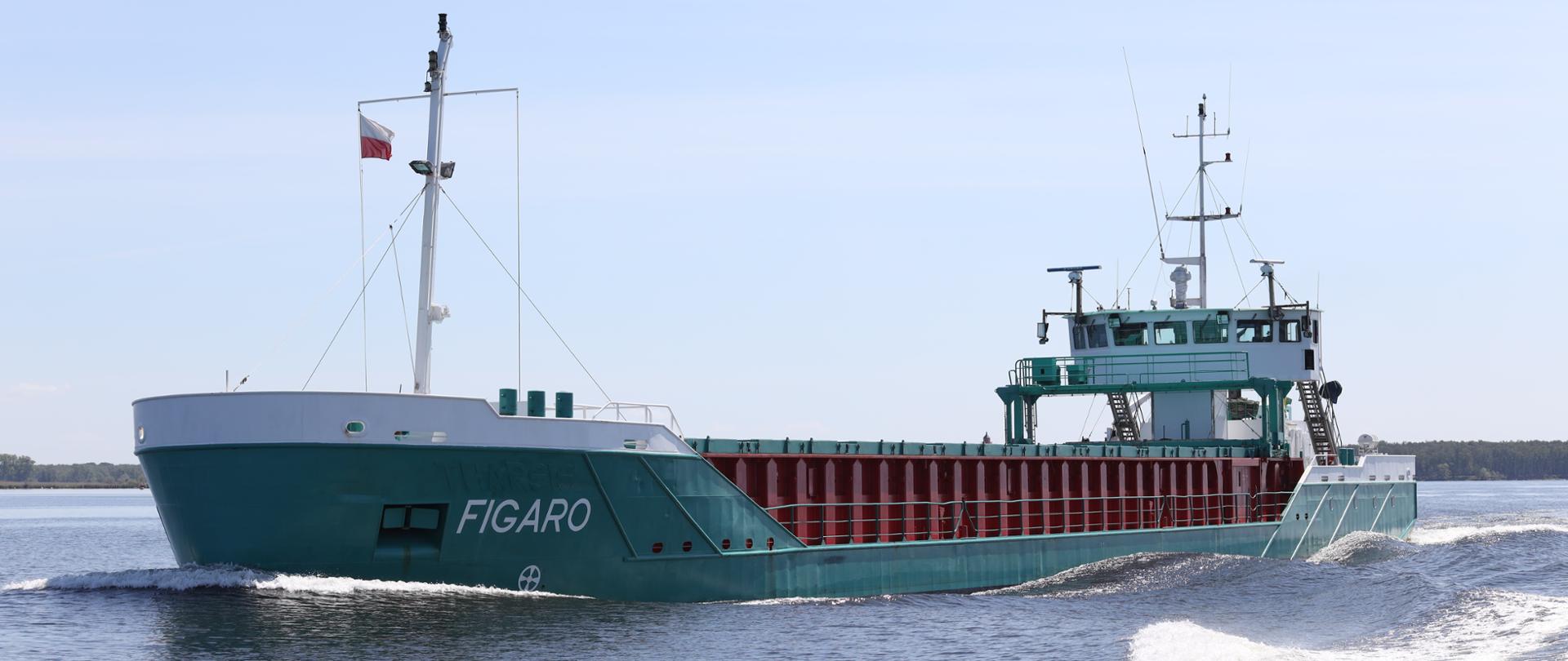 Statek na Zalewie Szczecińskim