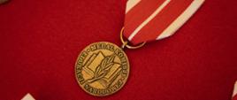 Medal Komisji Edukacji Narodowej 