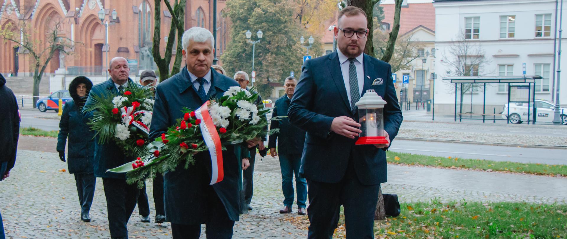 Wojewoda podlaski oddał hołd bł. ks. Jerzemu Popiełuszce w 38. rocznicę męczeńskiej śmierci duszpasterza