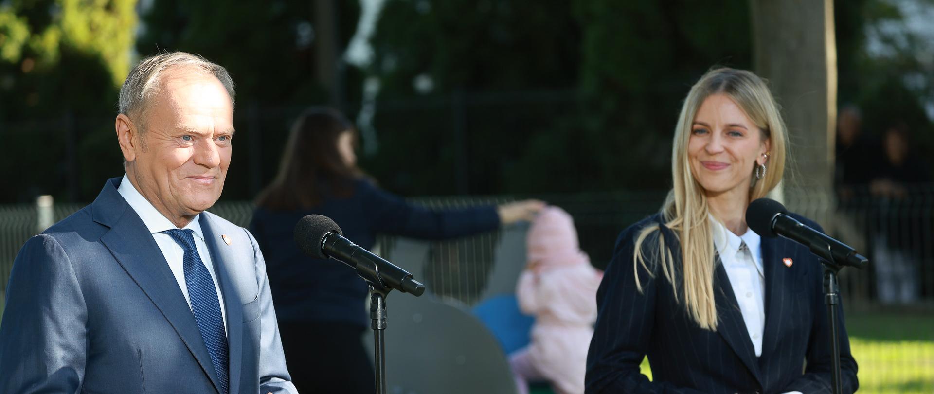 Premier Donald Tusk na konferencji prasowej poświęconej efektom programu Aktywny Rodzic