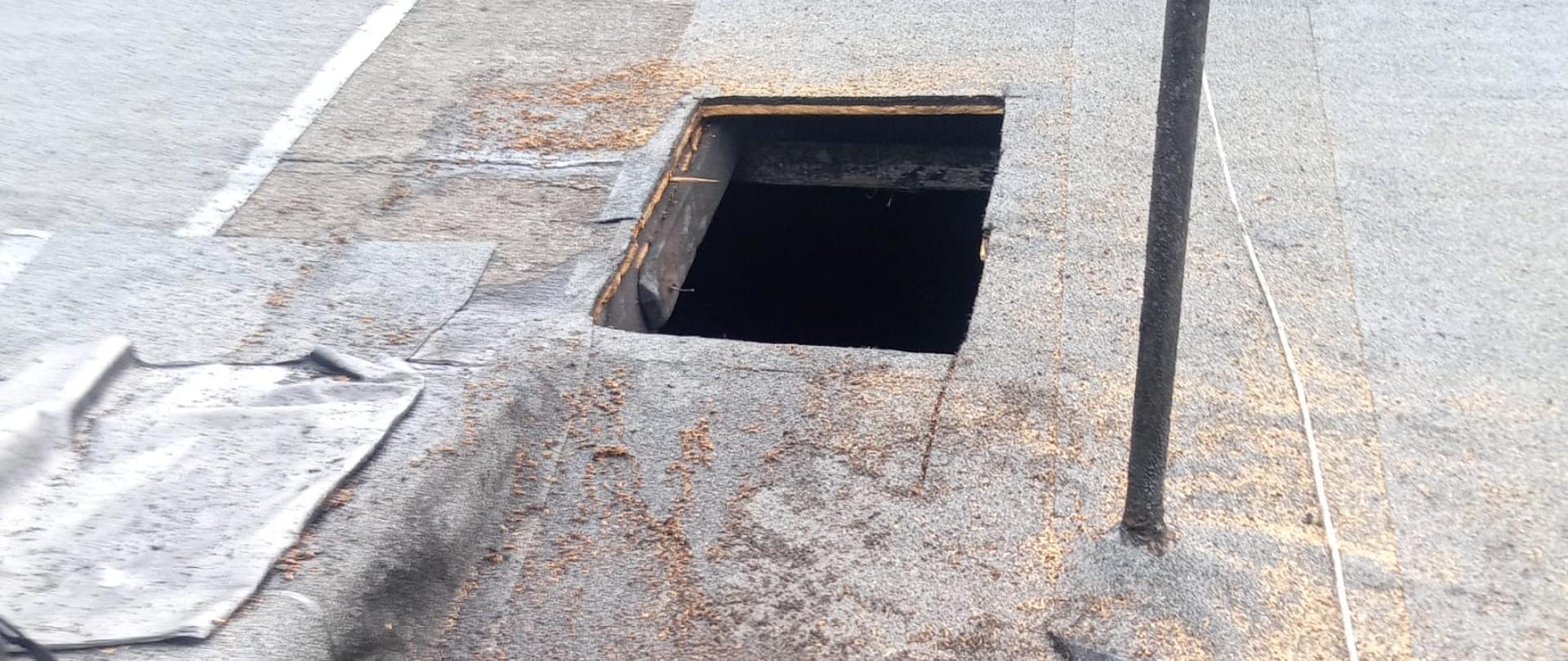 Otwory wentylacyjne w dachu budynku