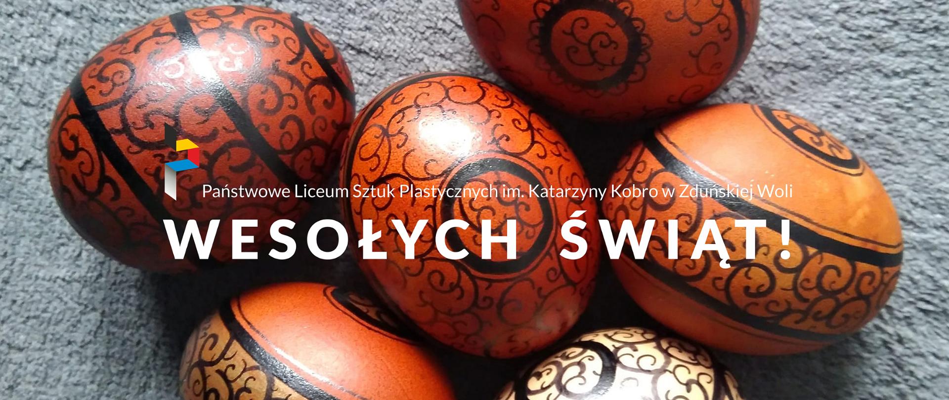 Zdjęcie, na szarym tle sześć pisanek wielkanocnych, na ich tle logo PLSP i napis: Wesołych Świąt.