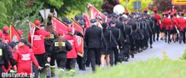 Przemarsz uczestników uroczystości
