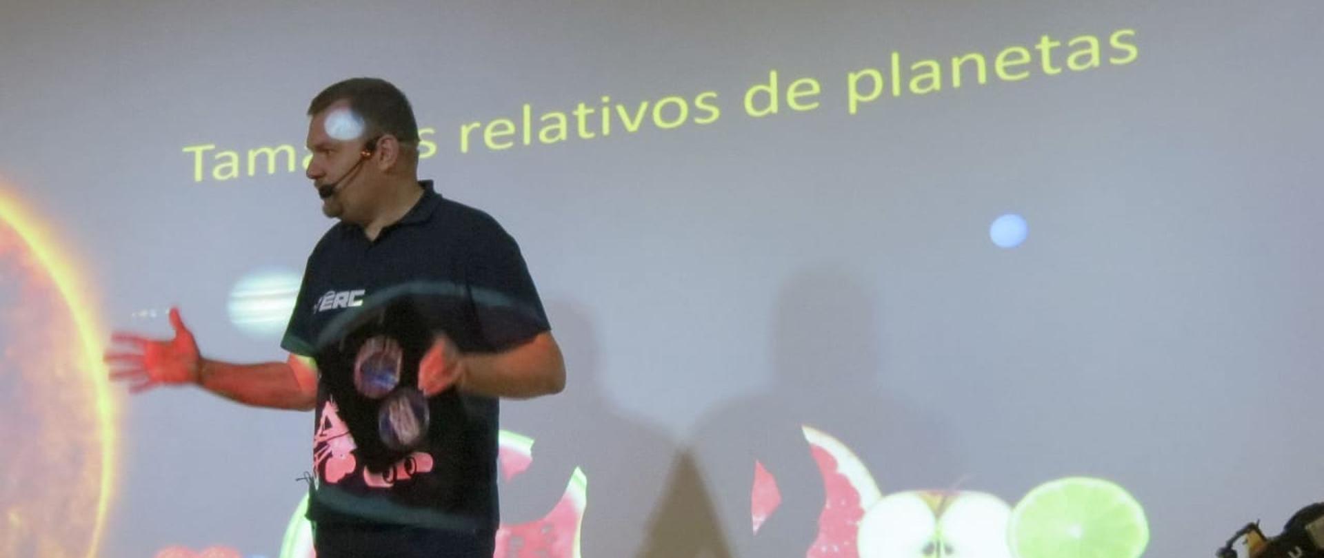 Przewodniczący Europejskiej Fundacji Kosmicznej, Łukasz Wilczyński.