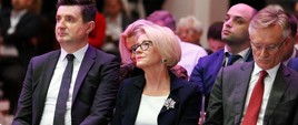 Marzena Machałek w towarzystwie uczestników Kongresu