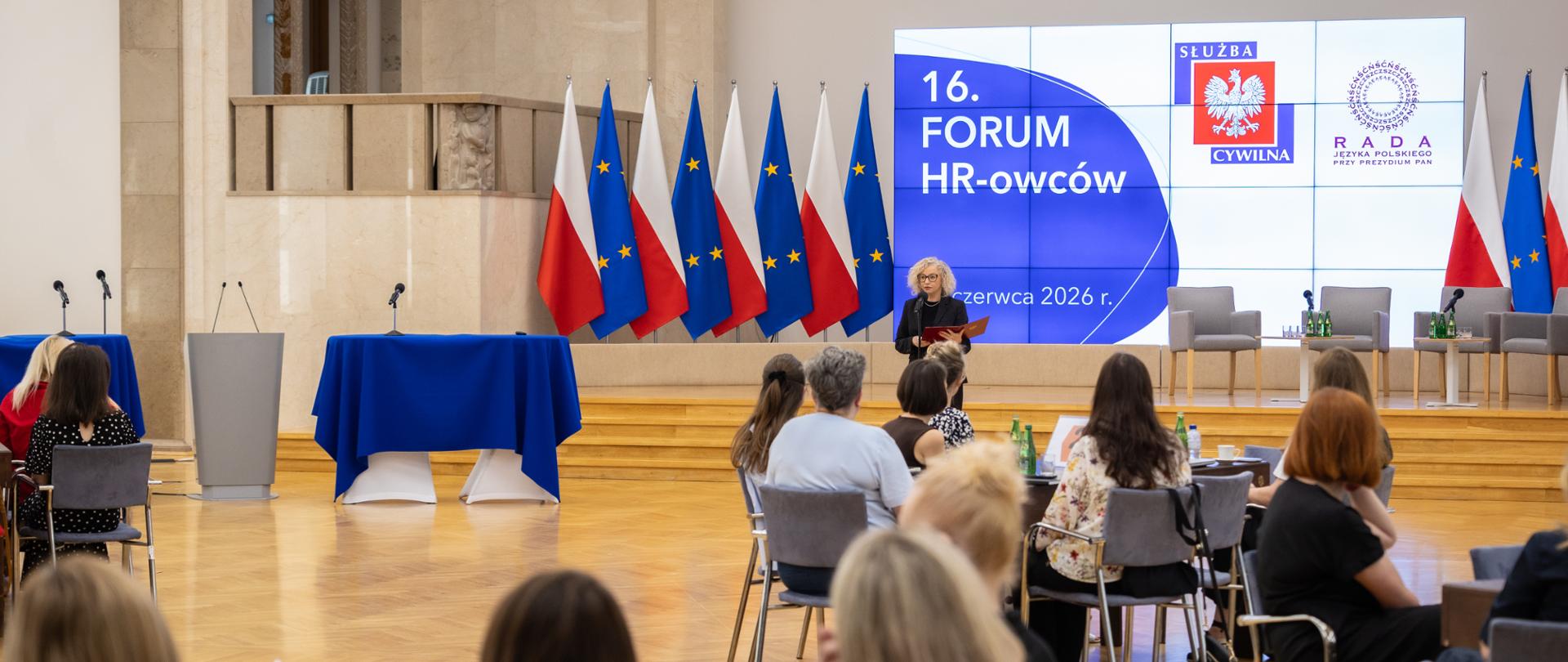 Pełnomocniczka Rządu do Spraw Równości Katarzyna Kotula przemawiająca podczas wydarzenia