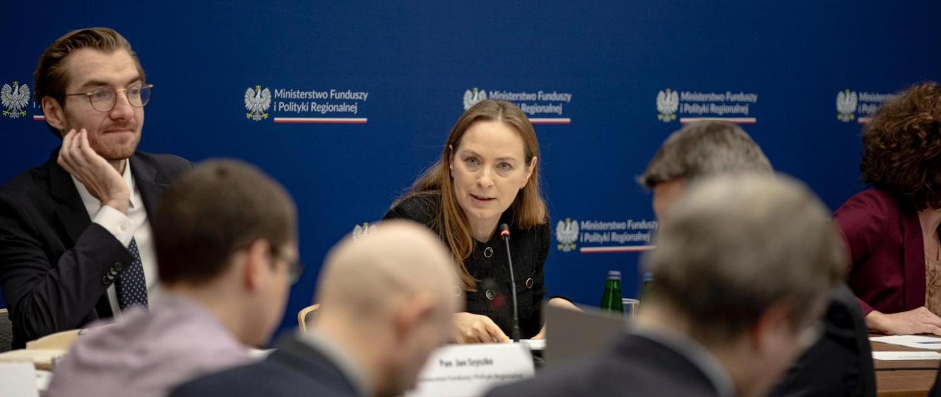 Minister Katarzyna Pełczyńska-Nałęcz podczas Komitetu Monitorującego KPO