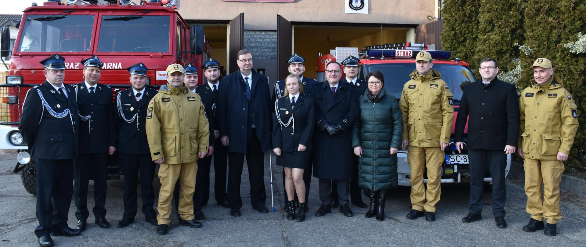 Wizyta Śląskiego Komendanta Wojewódzkiego PSP w Ochotniczej Straży Pożarnej Częstochowa Kuźnica Marianowa