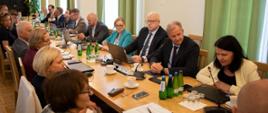 spotkanie wiceminister Katarzyny Kacperczyk ze środowiskiem farmaceutycznym
