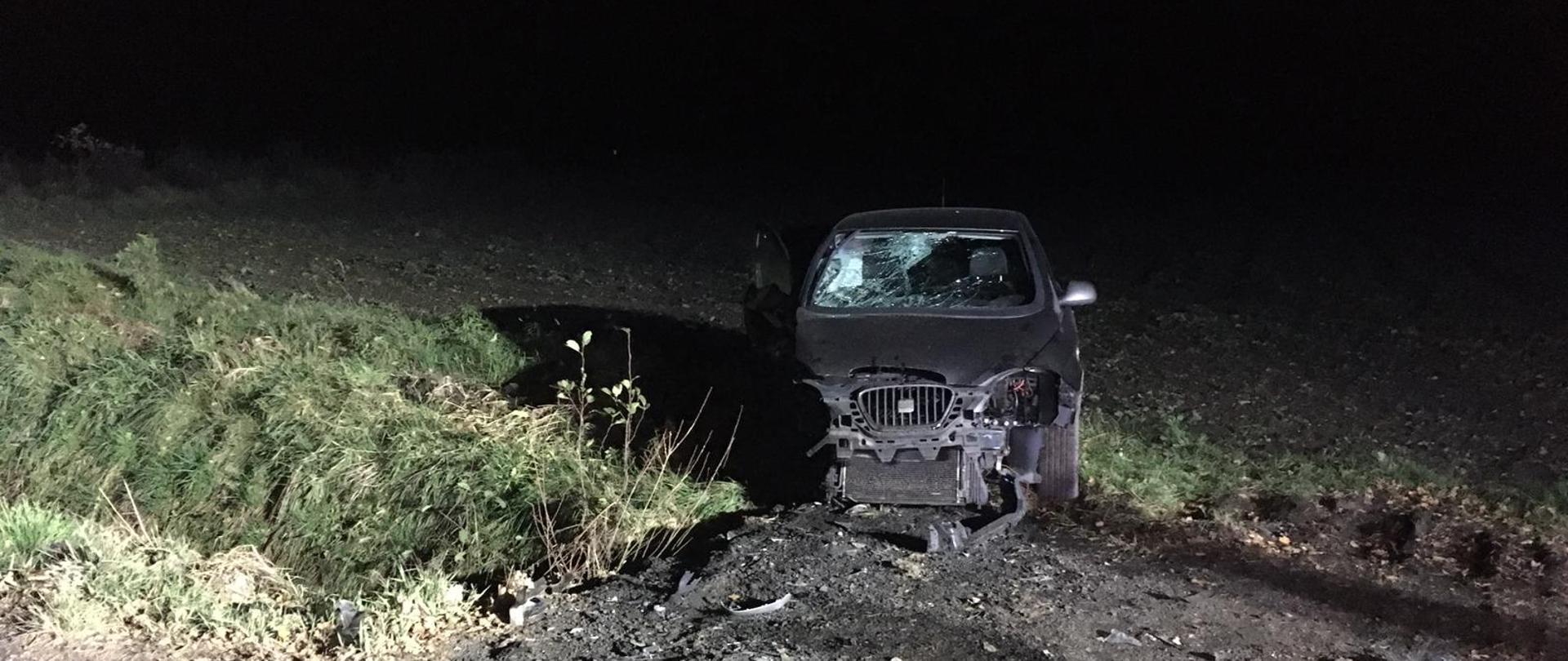 Wypadek na trasie Wyszków-Kubice.