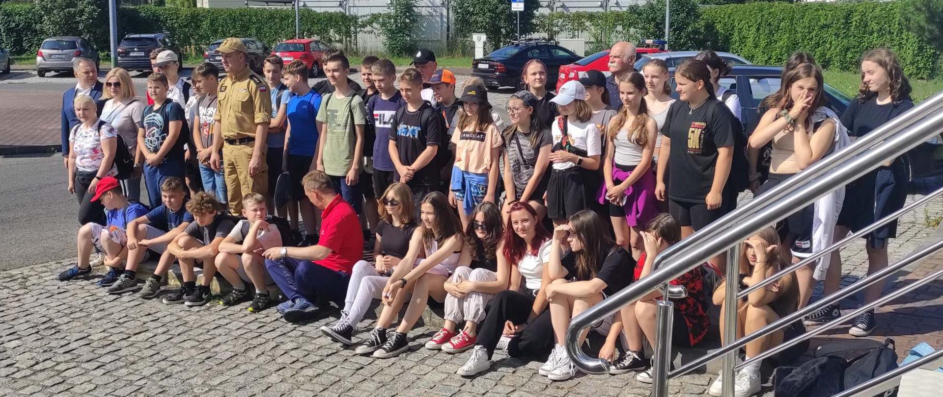 Wyjazd członków Młodzieżowych Drużyn Pożarniczych na obóz wypoczynkowo - szkoleniowy