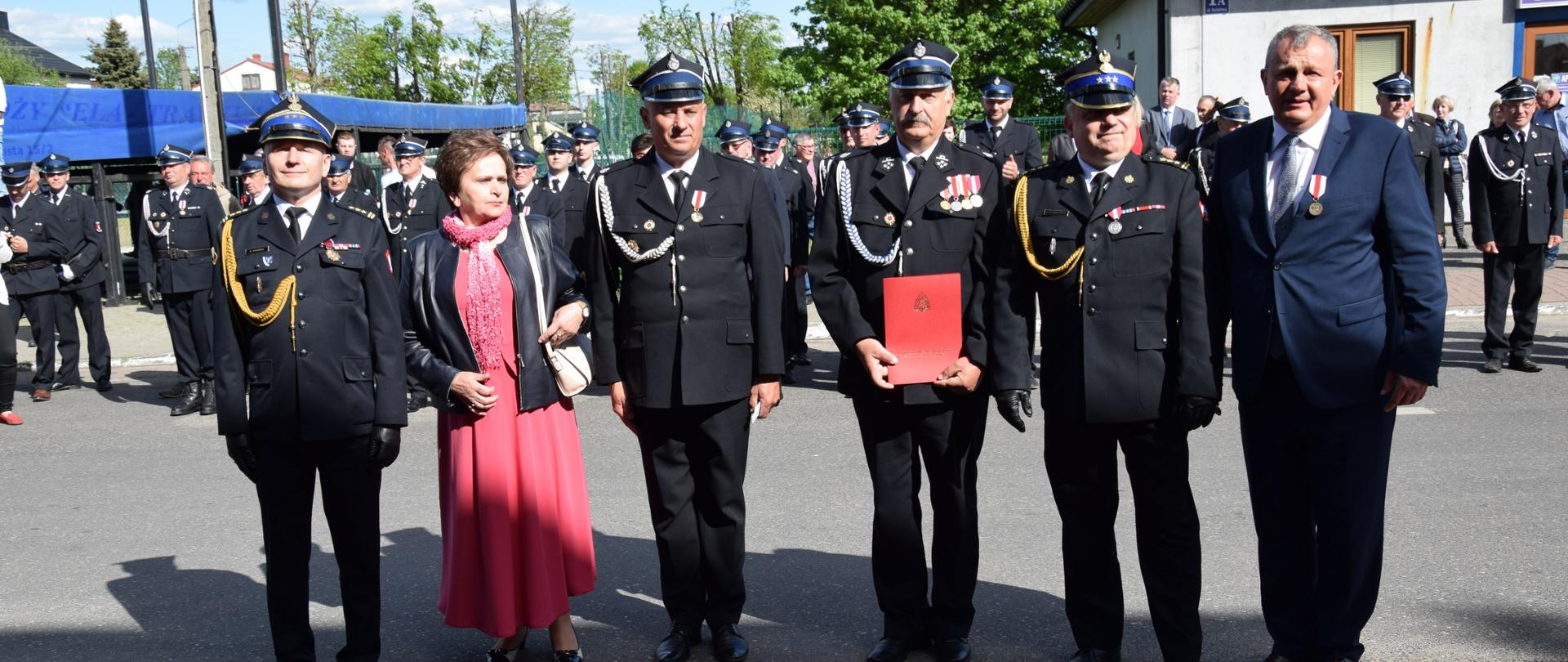OBCHODY 115-LECIA DZIAŁALNOŚCI OSP ZAWIDZ Z PRZEKAZANIEM I POŚWIĘCENIEM WOZU STRAŻACKIEGO