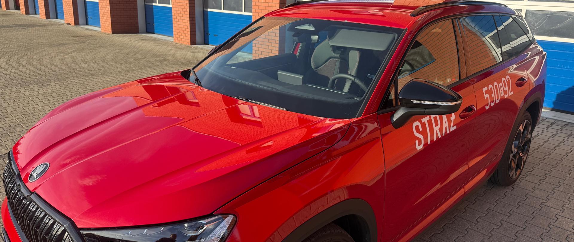 Nowy samochód operacyjny dla Komedy Powiatowej Państwowej Straży Pożarnej w Ostrowie Wielkopolskim