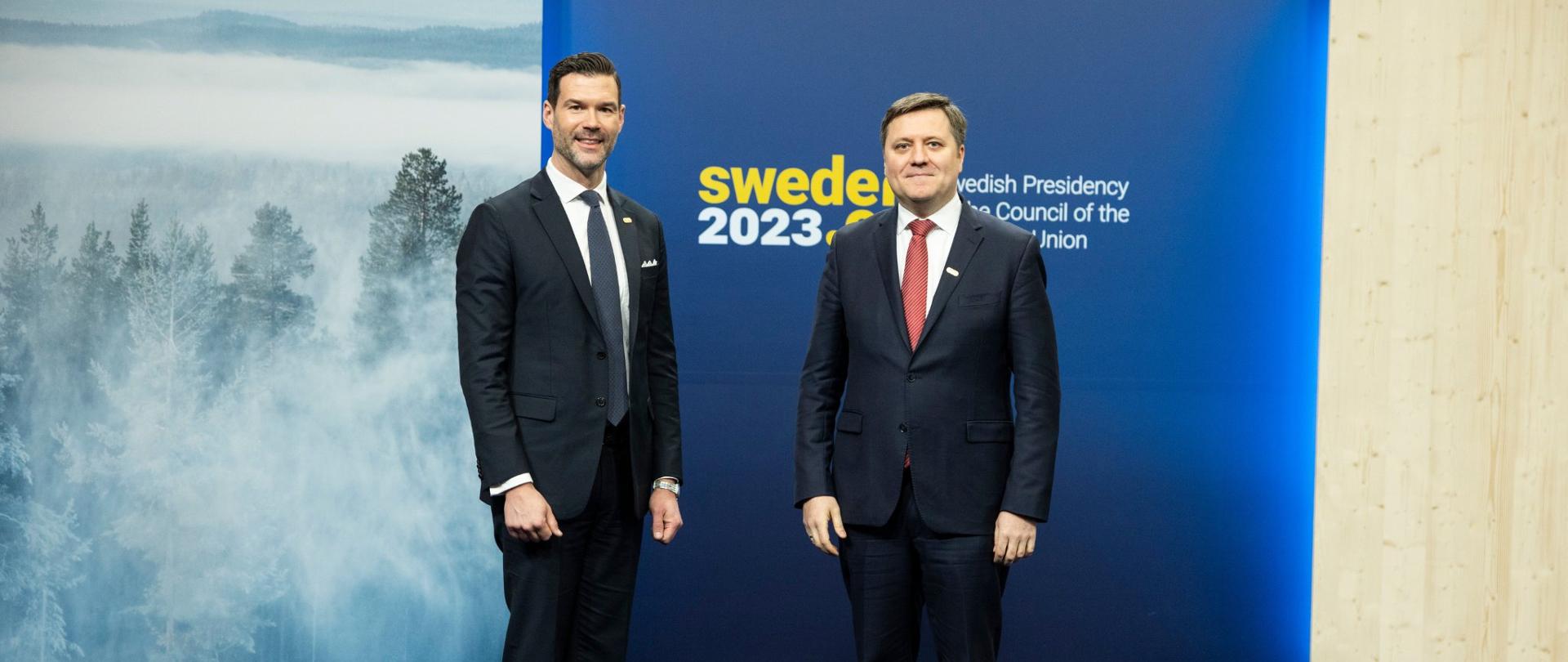 Deputy Minister Gerwel takes part in FAC Development meeting 