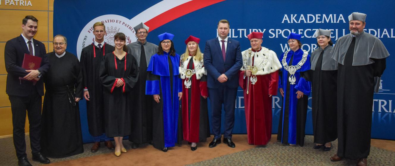 La apertura del año académico en la Academia de Cultura Social y Mediática de Torun, con la participación del Ministro Przemyslav Czarnik – Ministerio de Educación y Ciencia