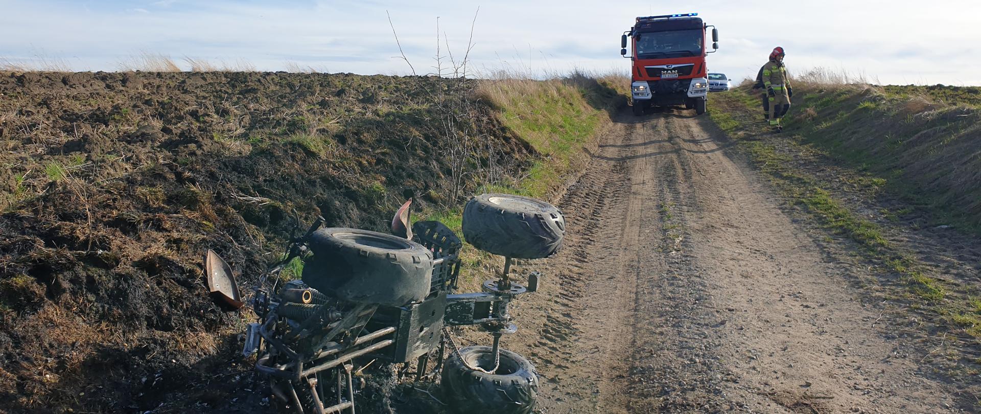 Pożar quada w miejscowości Kamyszów