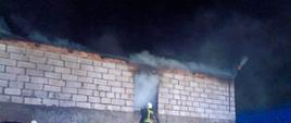 Pożar budynku inwentarskiego w miejscowości Kaziopole