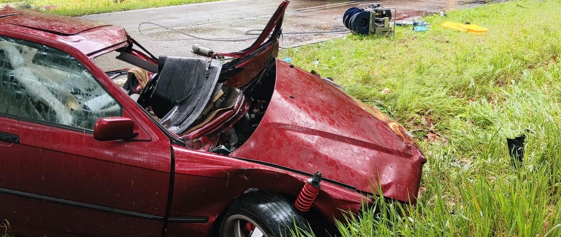 Wypadek komunikacyjny na DW 177 Trasa Kuźniczka - Wieleń