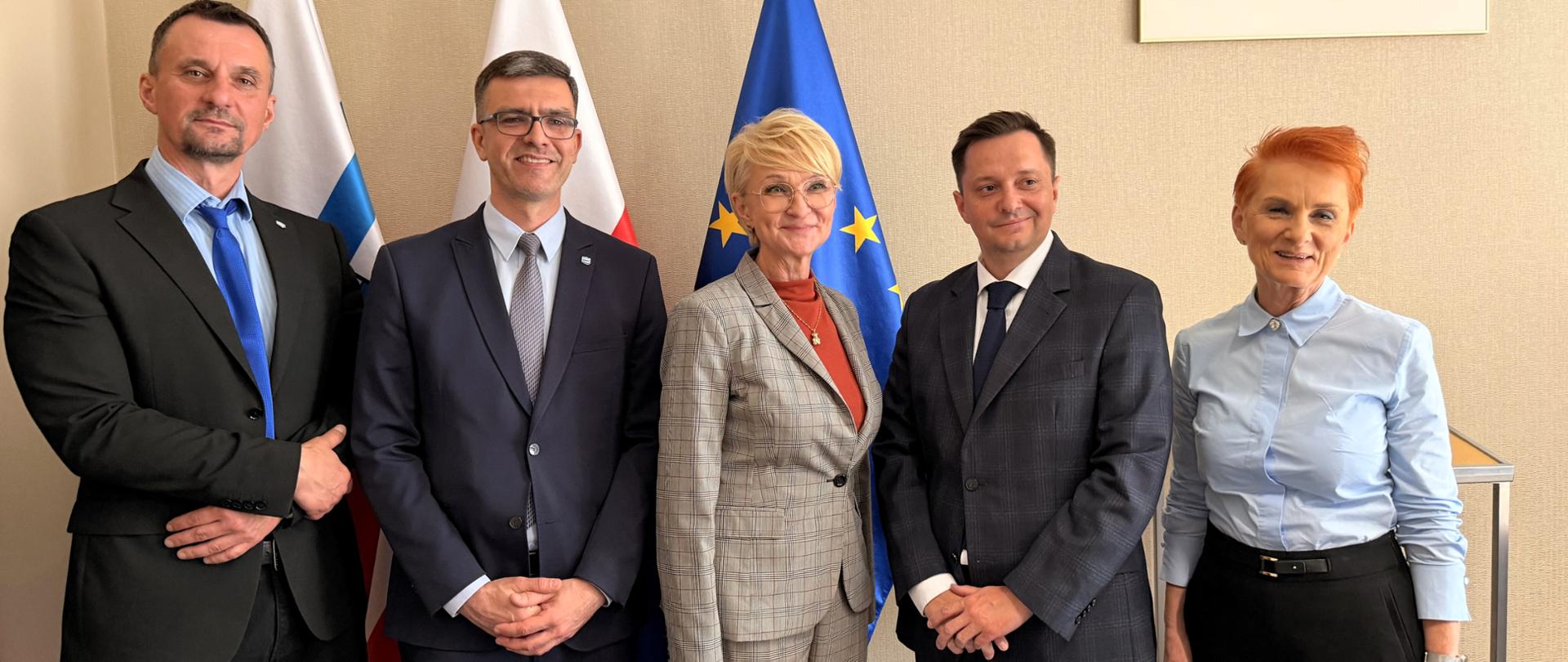 Wizyta Mateusza Balcerowicza w Kołobrzegu jest przykładem zacieśniania współpracy Wód Polskich z samorządami i wypracowywania wspólnych rozwiązań w duchu partnerskiego dialogu