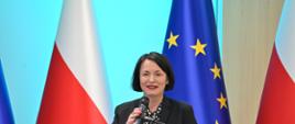 Na zdjęciu Prezes Zarządu NFOŚiGW Dorota Zawadzka-Stępniak podczas przemówienia otwierającego wydarzenie.
