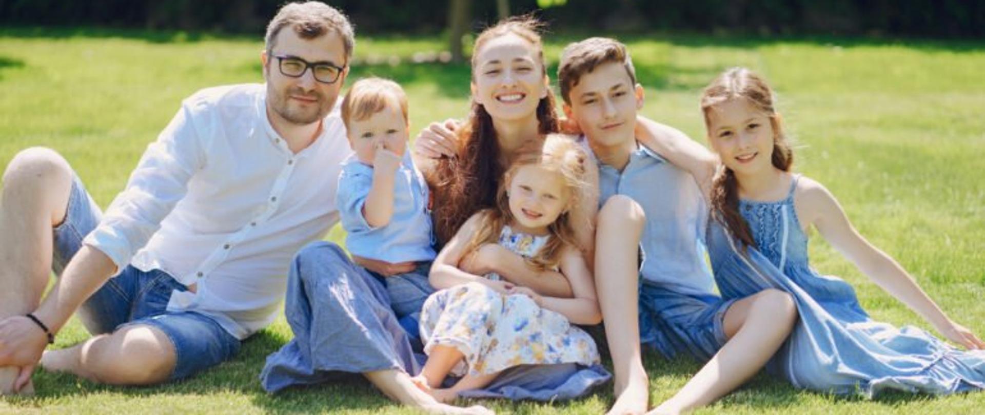 Matka, ojciec i czworo dzieci