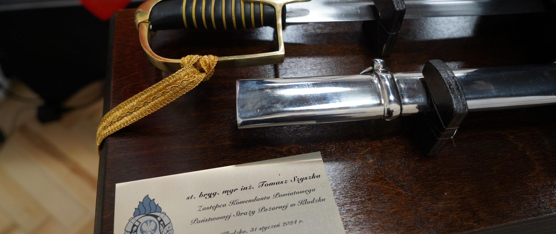 Szabla oficerska PSP z dedykacją