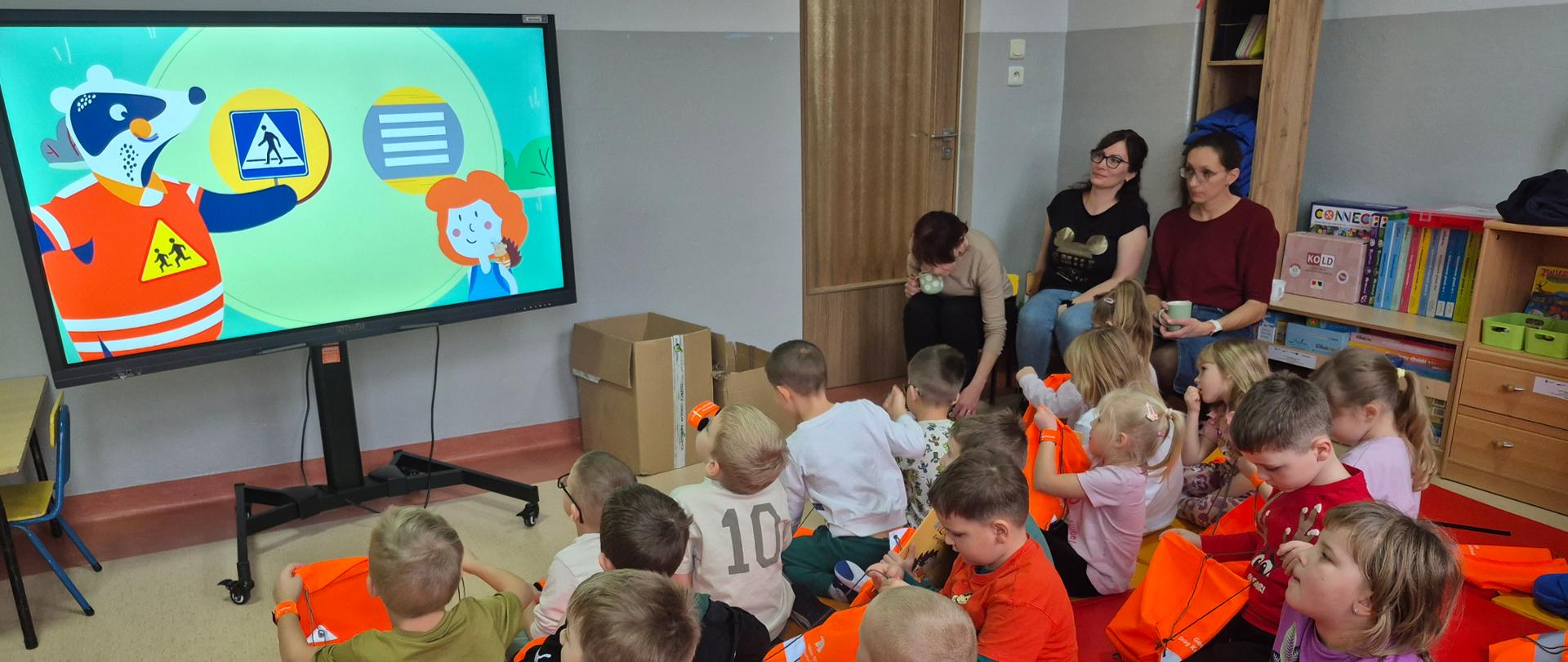 Spotkanie z dziećmi w przedszkolu w Ujeździe w ramach warsztatów BRD