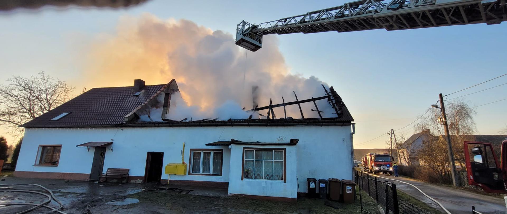 Pożar budynku jednorodzinnego w miejscowości Golanka Dolna