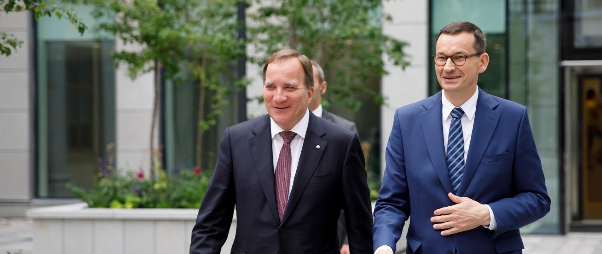 Premier z premierem Szwecji.