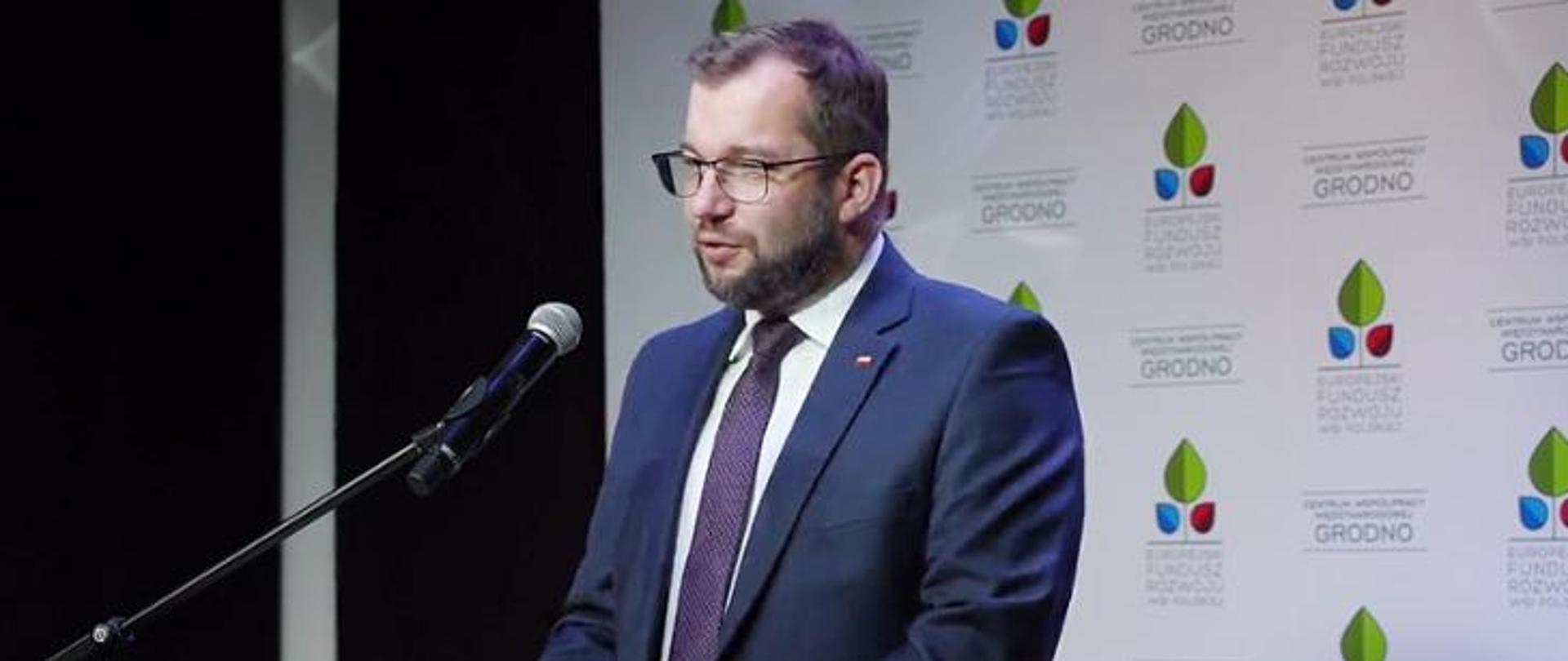 Minister Grzegorz Puda