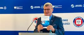Dr Paweł Grzesiowski z Zaleceniami dla branży beauty