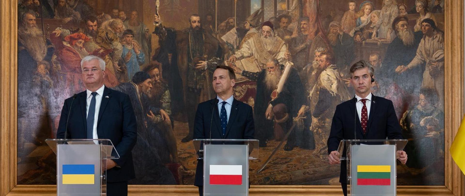 Minister Radosław Sikorki gospodarzem spotkania ministrów spraw zagranicznych Trójkąta Lubelskiego