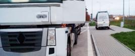 Ciężarówka zatrzymana do kontroli przez gorzowskich inspektorów lubuskiej Inspekcji Transportu Drogowego
