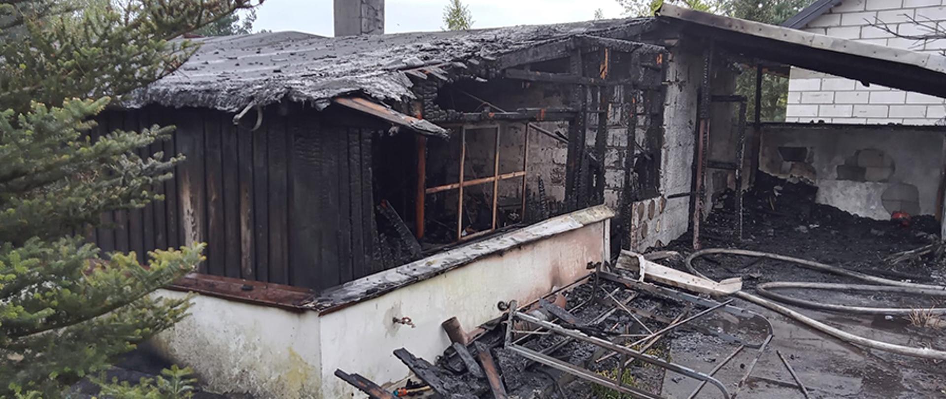 Pożar budynku gospodarczego w Młodzieszynie