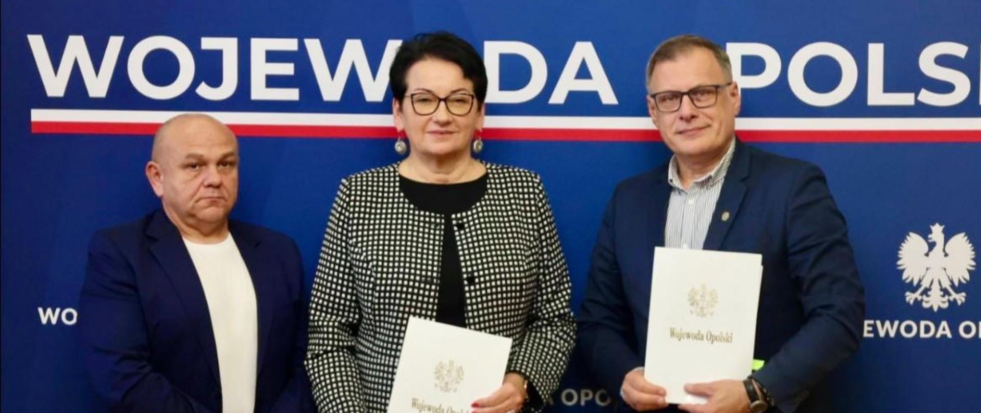 Podpisanie umów na dofinansowanie nowych wozów ratowniczo-gaśniczych - 2 mln dla gminy Nysa