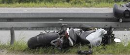 Wypadek motocyklisty na Patelniach