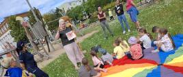 Akcja edukacyjna na happeningu profilaktycznym „Wakacje w mieście”