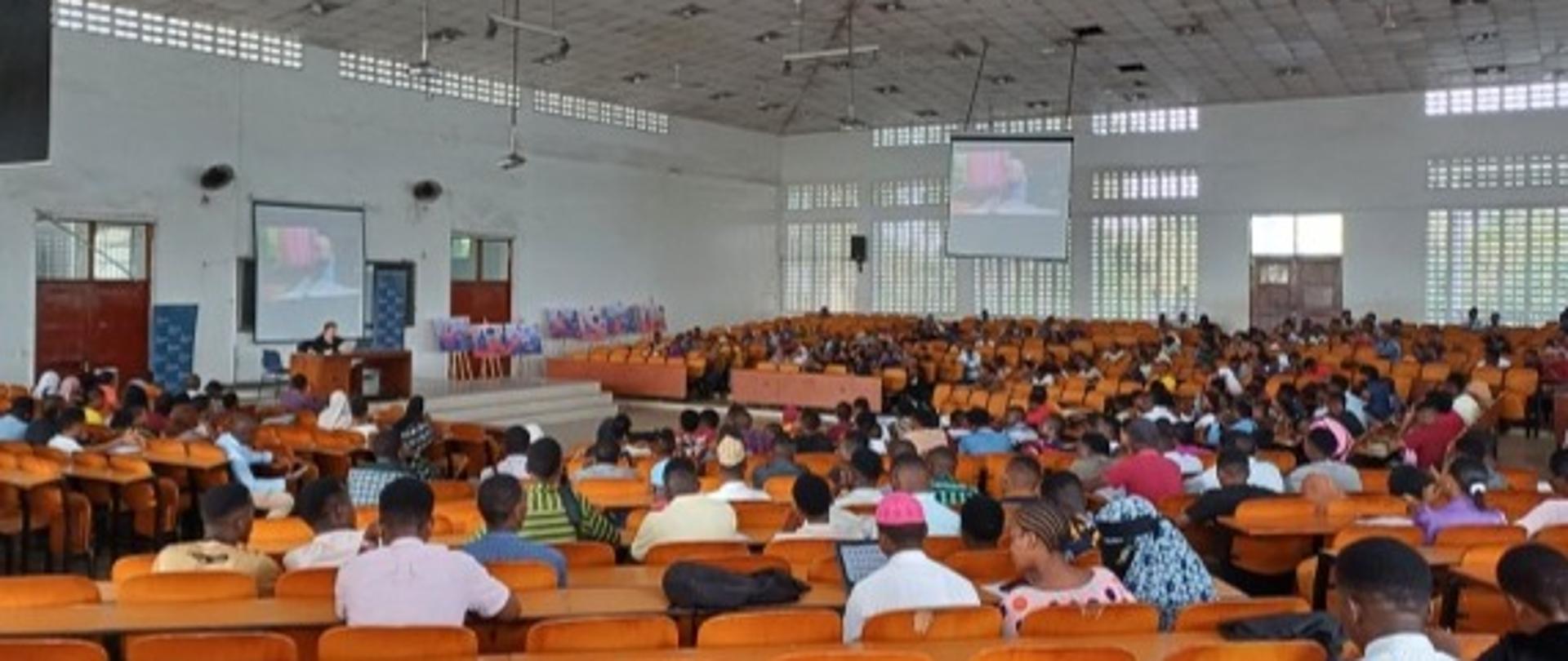 Pokaz_filmu_Ambasador_pamięci_na_Uniwersytecie