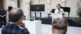 Przekazaliśmy pierścień króla Zygmunta I Starego do zbiorów Muzeum Książąt Czartoryskich, fot. Łukasz Gągulski/PAP