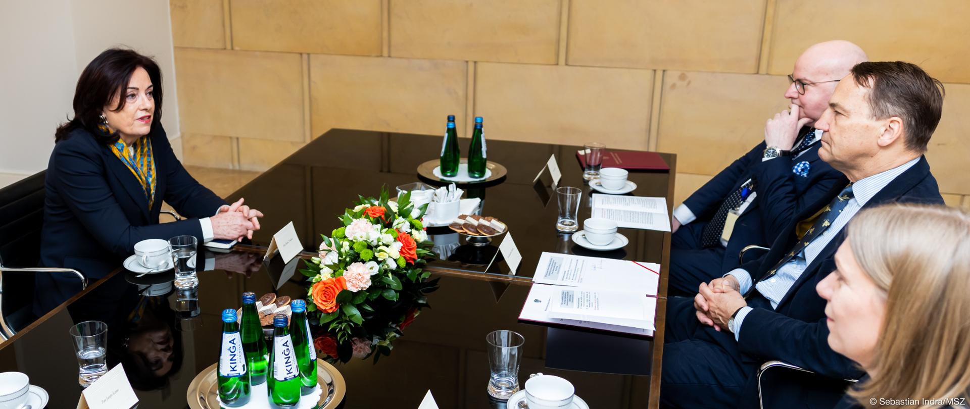 Minister Radosław Sikorski spotkał się z Dyrektor Biura Instytucji Demokratycznych i Praw Człowieka OBWE Marią Telalian
