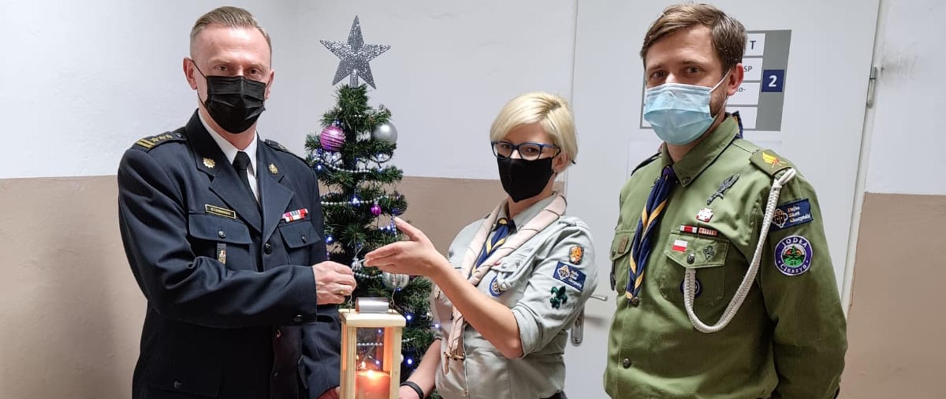 Betlejemskie Światło Pokoju w KP PSP w Cieszynie