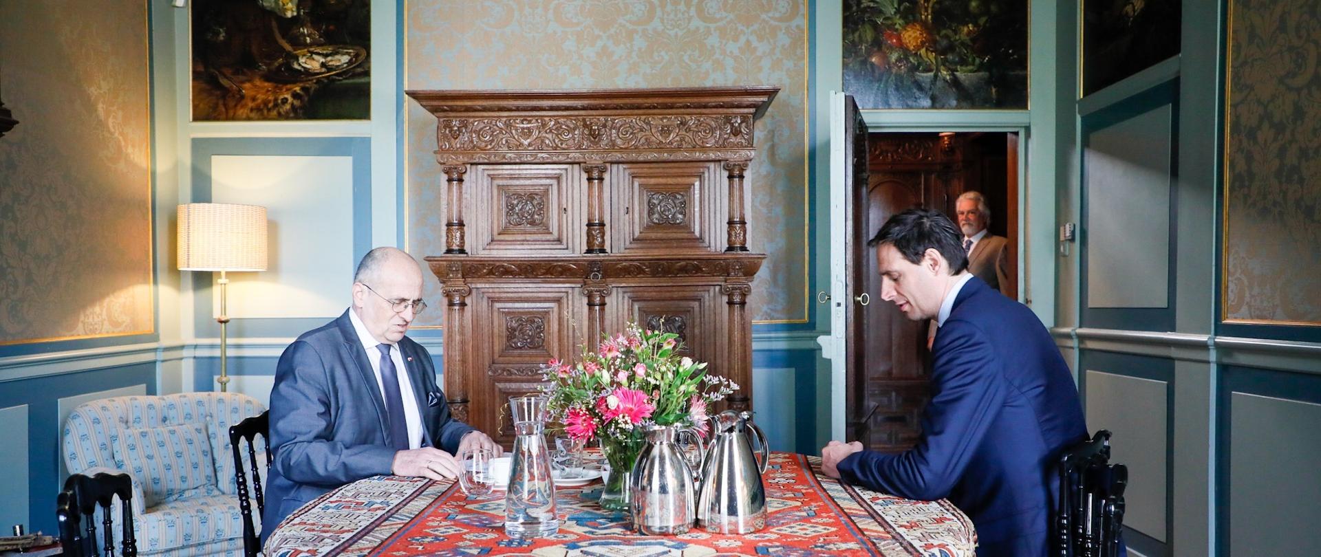 konsultacje Zbigniewa Raua z Ministrem Spraw Zagranicznych Królestwa Niderlandów Wopke Hoekstrą