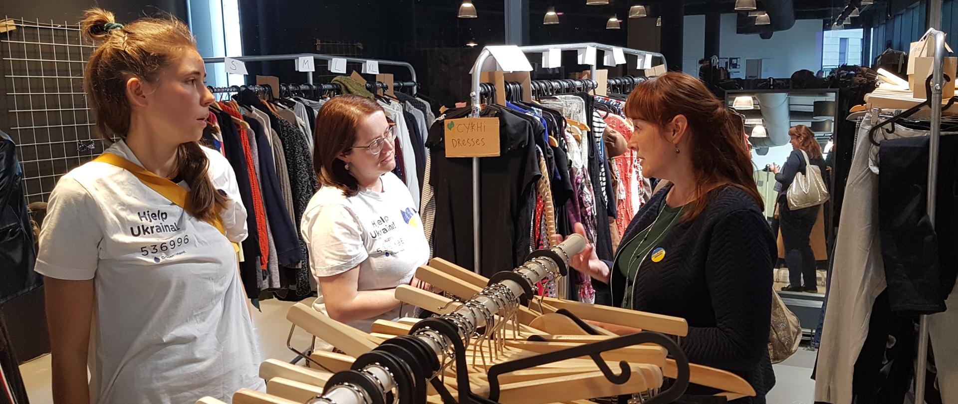 Dråpen i Havet wieszaki