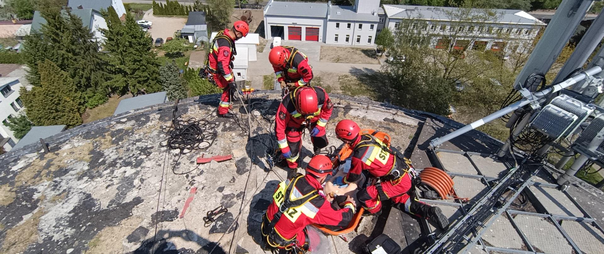 Ćwiczenia Grupy Wysokościowej Siedlce 7 na Wieży Ciśnień